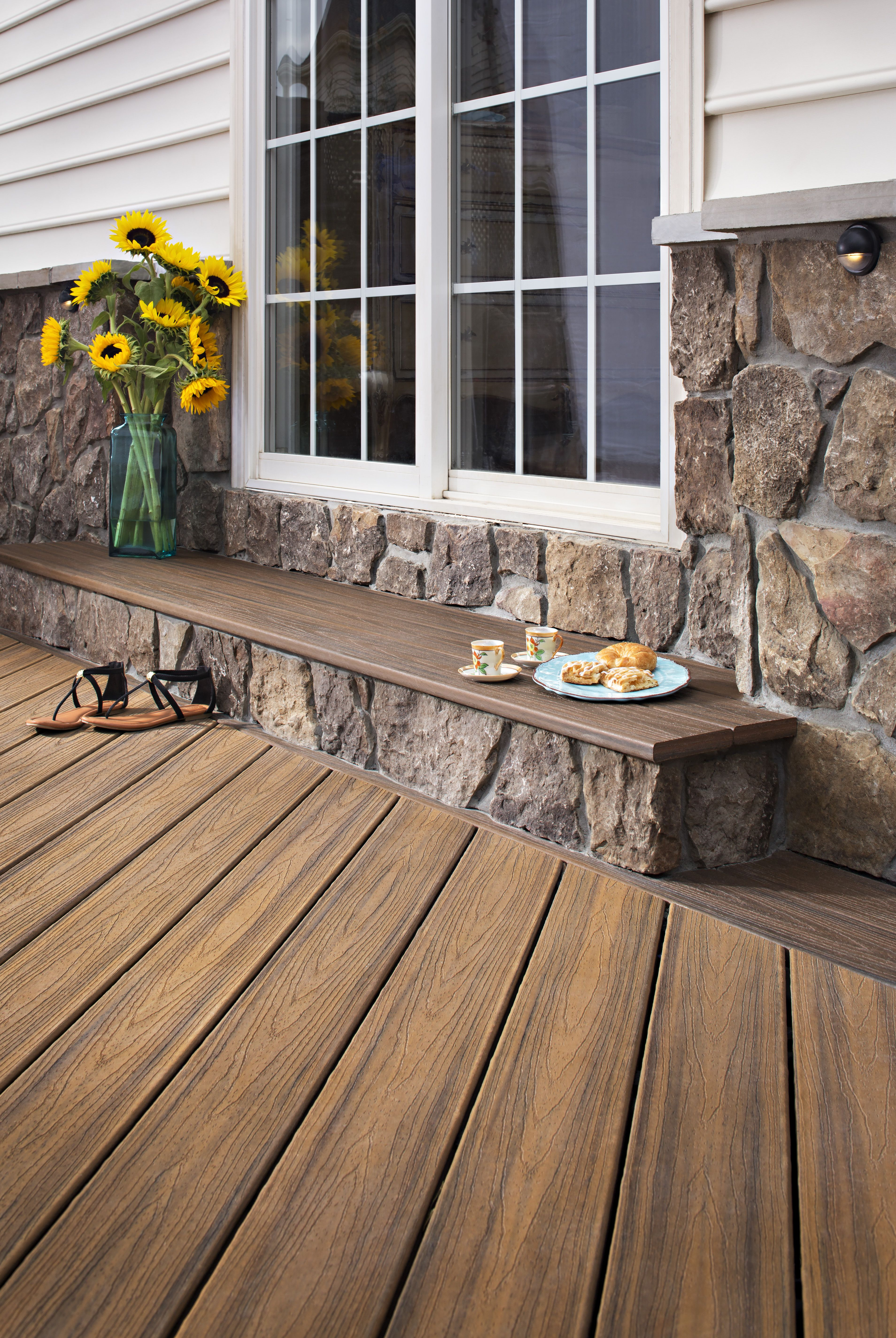 A Trex Transcend Deck In Our Havana Gold Color Makes It Easy To with dimensions 3816 X 5696
