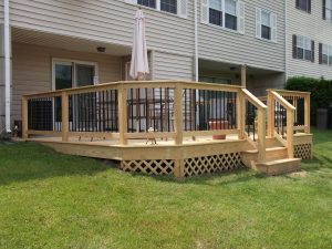 Deck Railing And Spindles Vinyl And Wood Deck Rails Decks R Us in measurements 1200 X 900