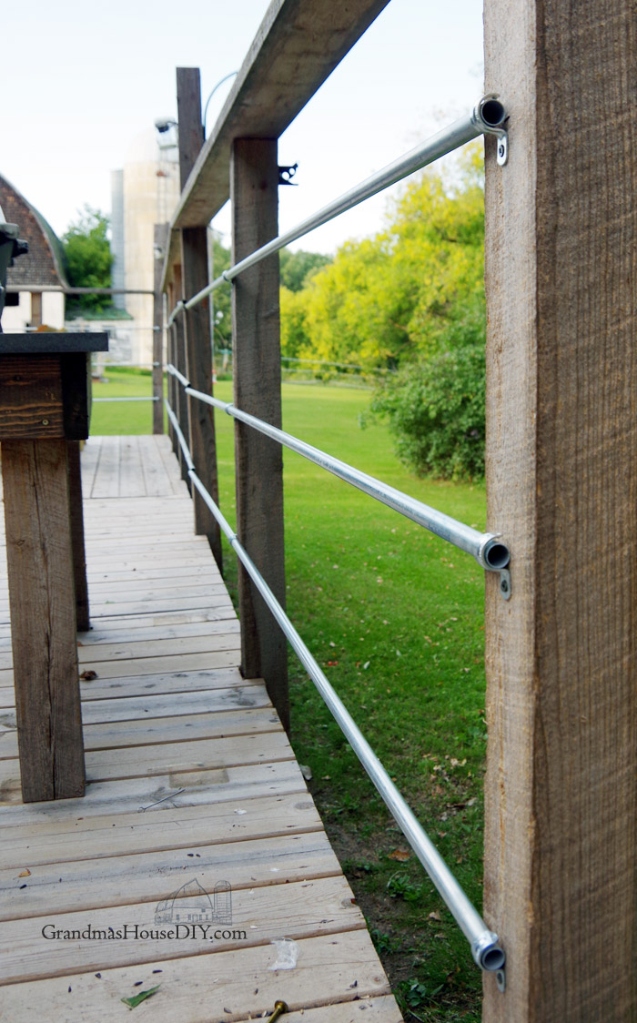 Diy Inexpensive Deck Rails Out Of Steel Conduit Easy To Do regarding proportions 700 X 1124