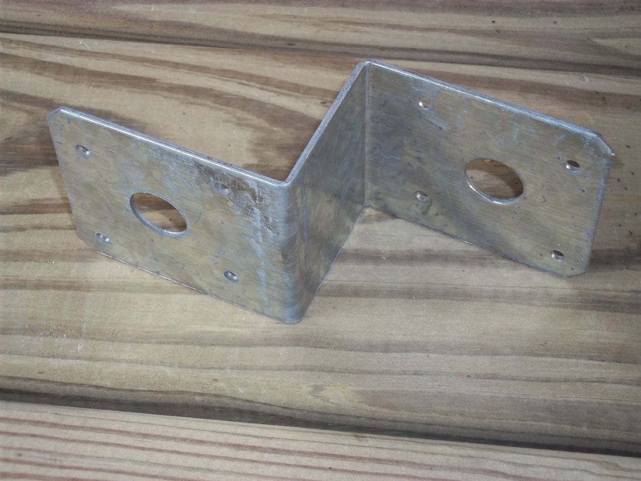 Galvanised Deck To Joist Brackets Pack Of 4 within size 1270 X 953