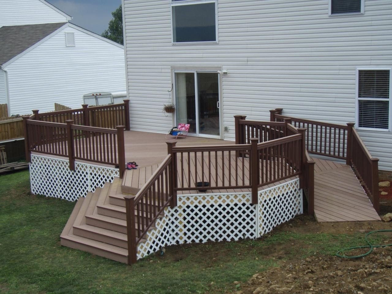 Handicap Deck Ramp Design Decks In Backyard Deck With Ramp in measurements 1280 X 960