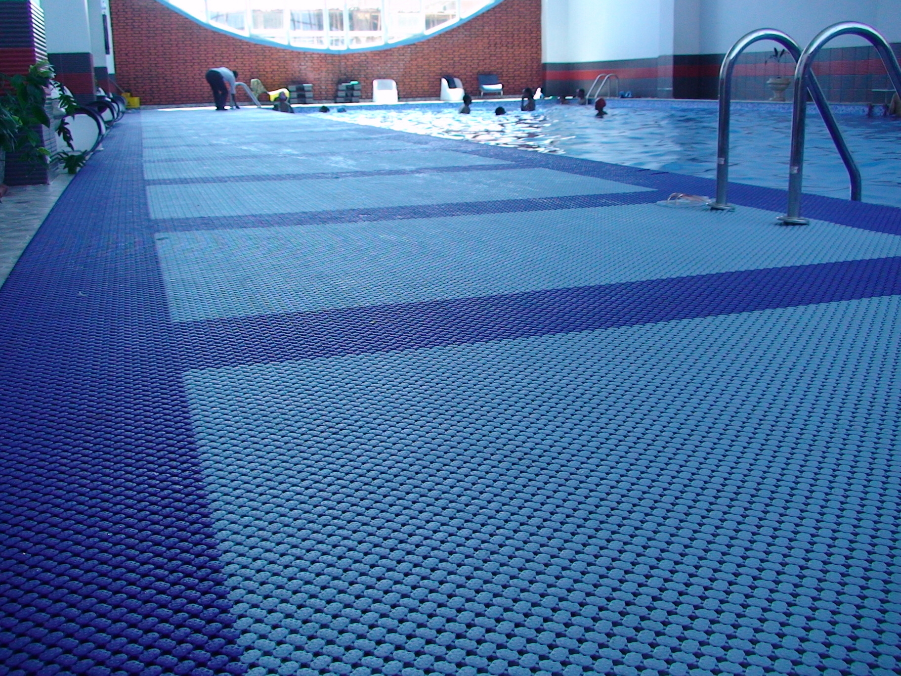 Swimming Pool Floor Matting Swimming Pools inside sizing 1823 X 1367